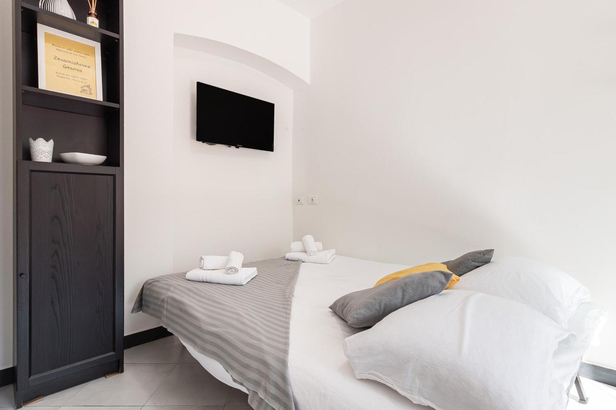 Zenamia Apartment *