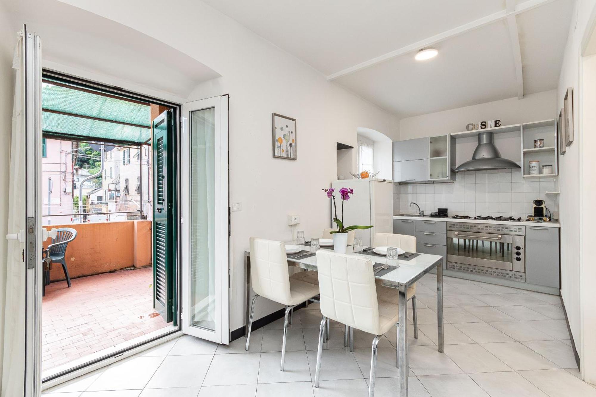 Zenamia Apartment *